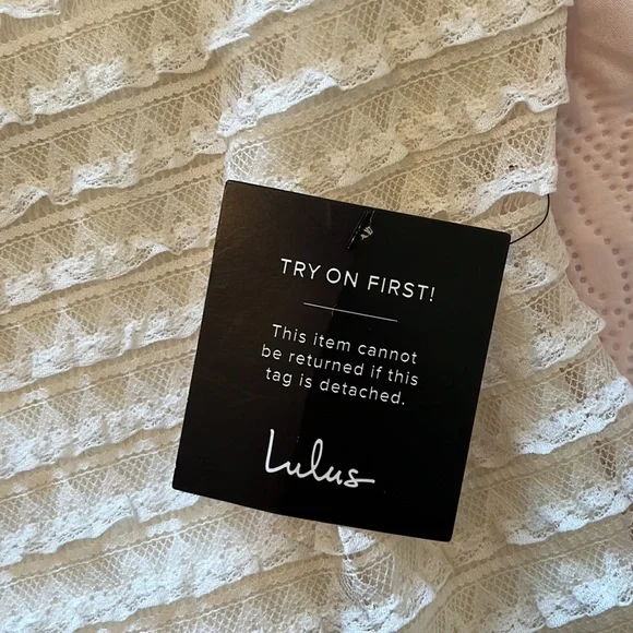 NWT Lulus Lace Dress - Picture 7 of 9